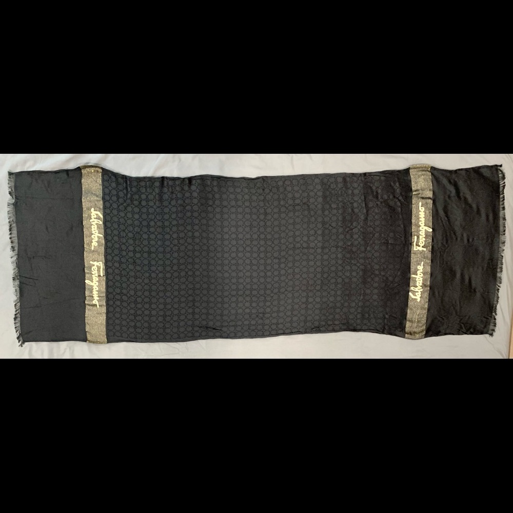 Authentic Salvatore Ferragamo Black/Gold Gancio Monogram Scarf